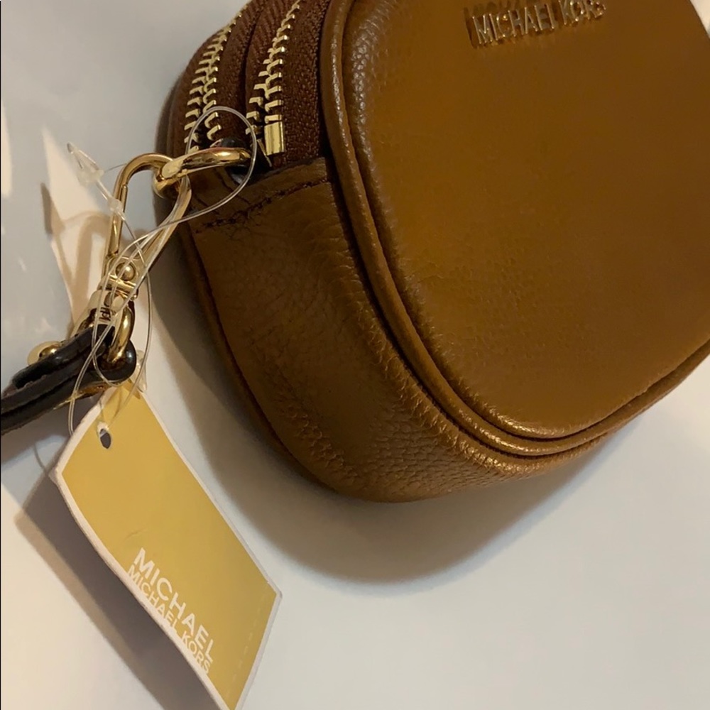 AUTHENTIC NWT MICHAEL KORS DOUBLE ZIP WRISTLET